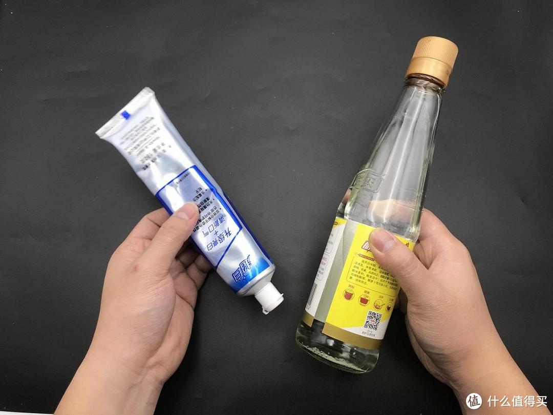 把牙膏和白醋混一起，发挥出来的效果实在太厉害了，学会受用一生