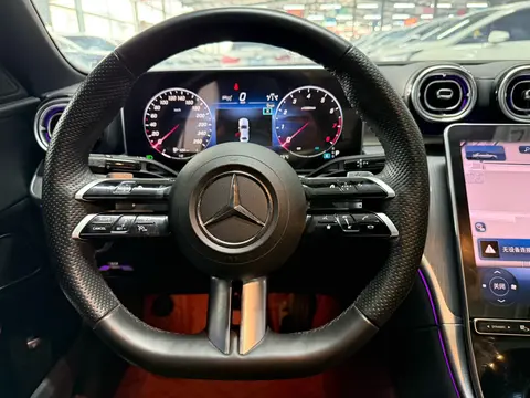 23年奔驰C级,4万公里当练手车,21万多值不值?