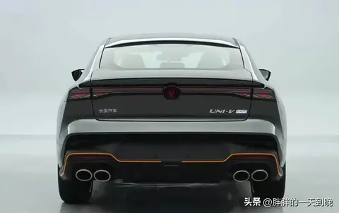 长安又一王炸新车曝光，变化不大，你是不是也有点腻了！